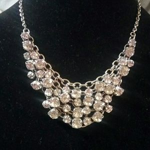 AEO Statement necklace